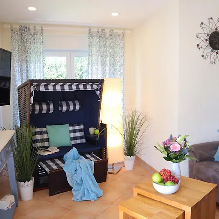 Strandkorb * ドルム・ノイフェルト